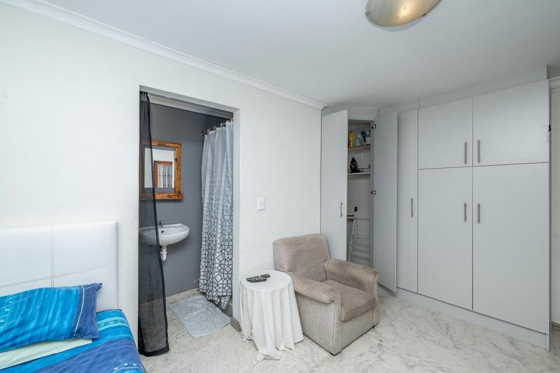 4 Bedroom Property for Sale in Viking Village Western Cape
